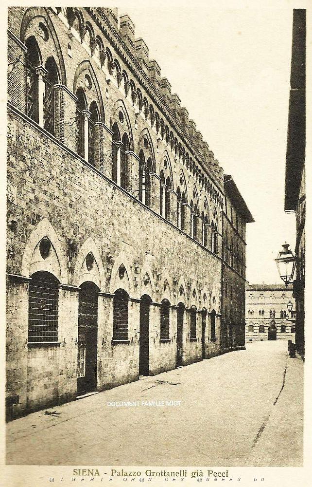 090 1944 06 30 12  Palazzo Grottanelli gia Pecci  040.jpg